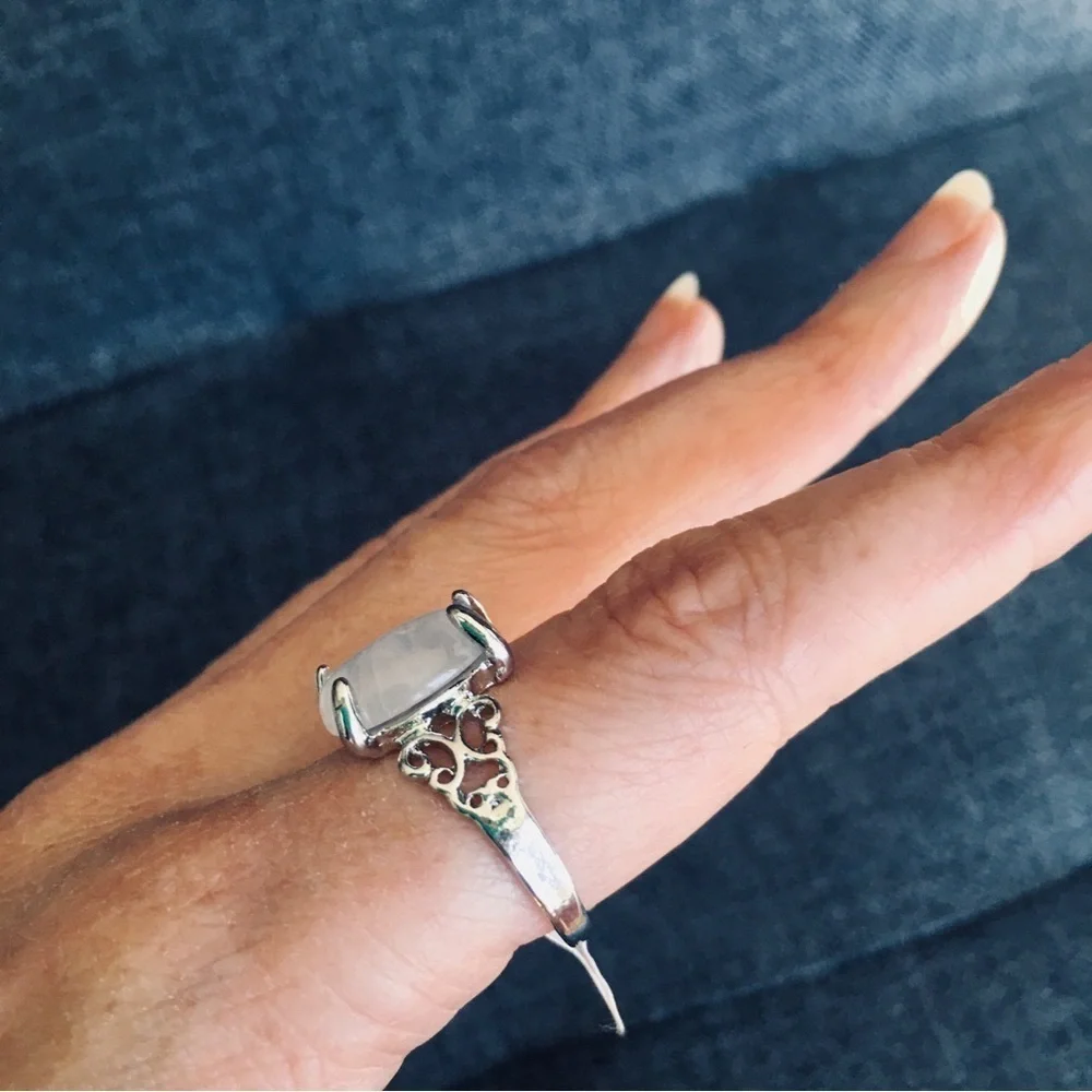Light Pink Rose Quartz Stone + Silver Fashion Ring